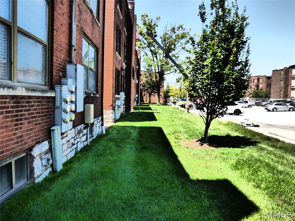 5653 Waterman Boulevard Unit: 3S
