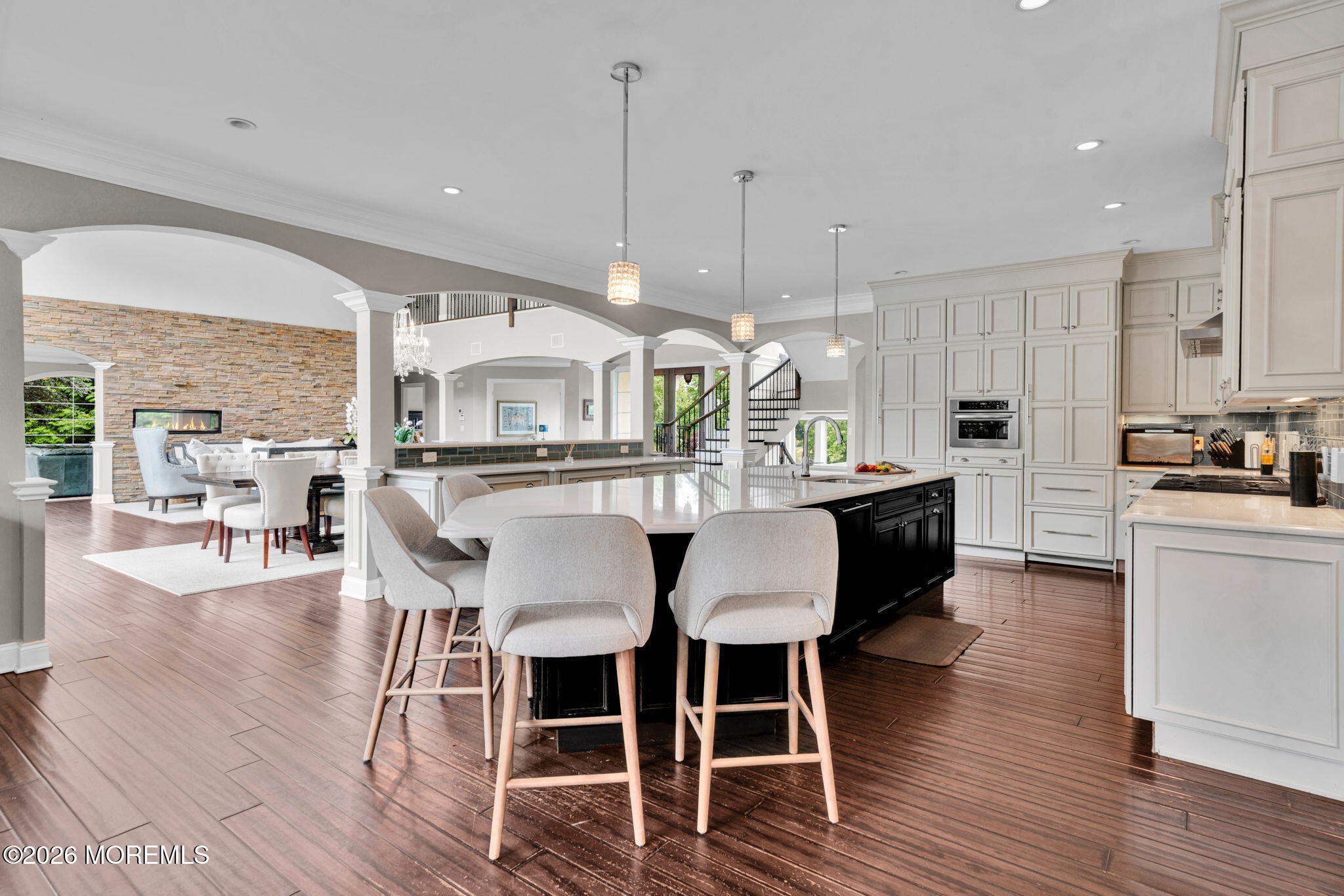 2 Hop Brook Lane