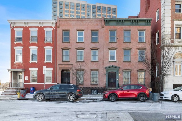 43 Fulton Street