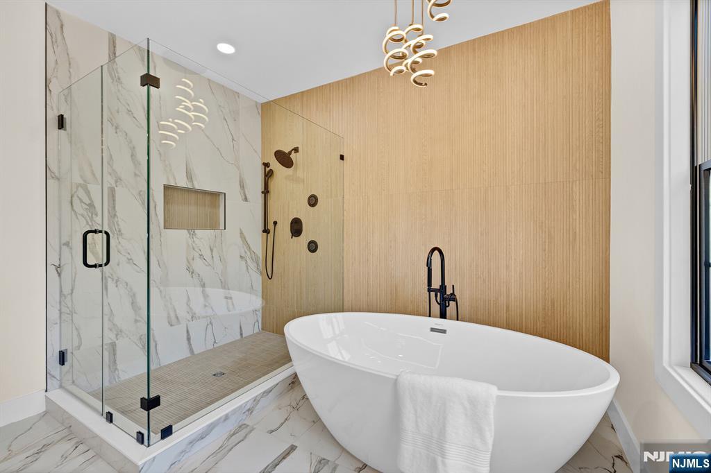 275 Beachwood Road
