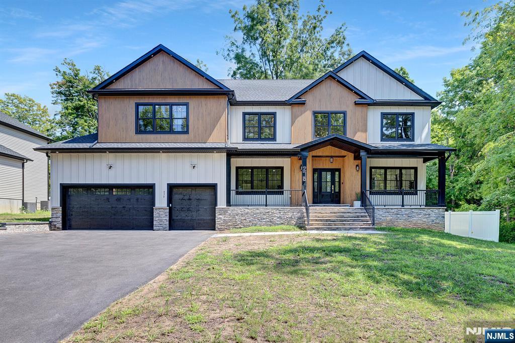 275 Beachwood Road