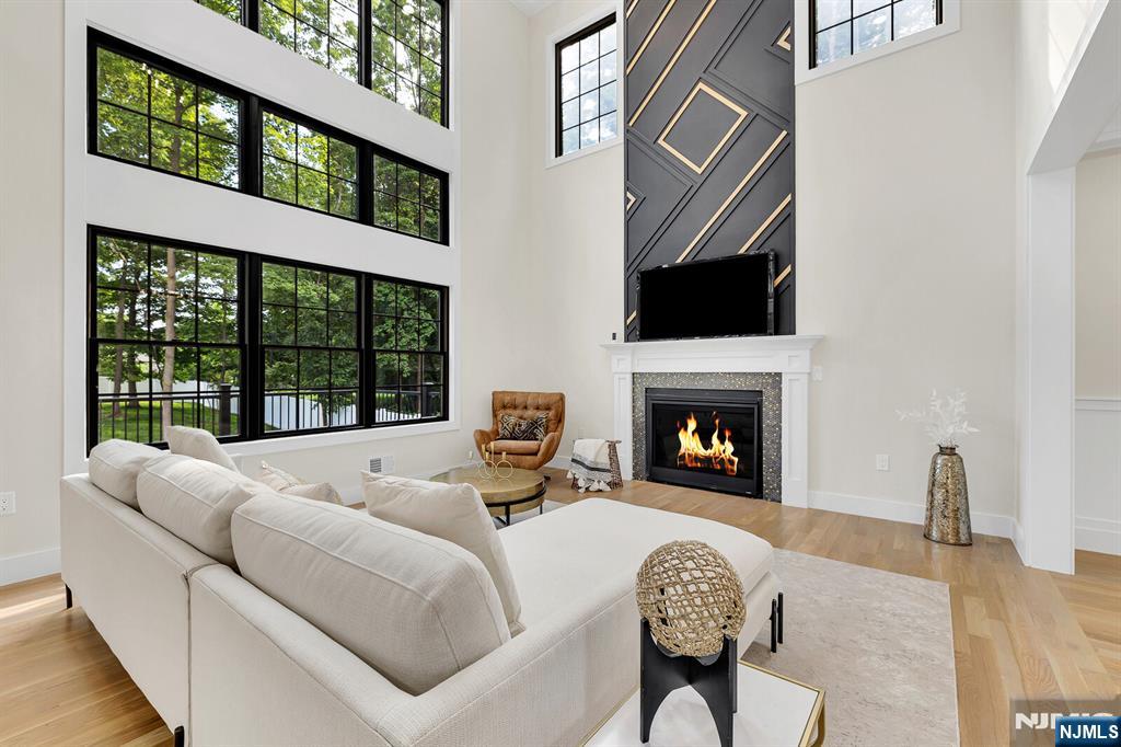 275 Beachwood Road