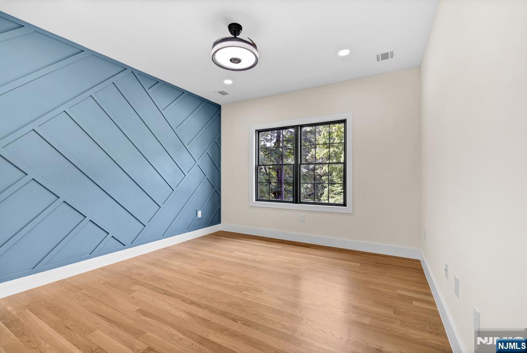 275 Beachwood Road