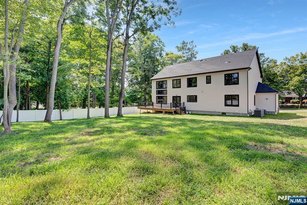 275 Beachwood Road