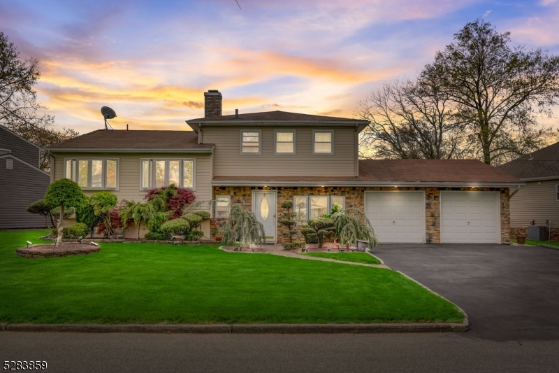 65 Califon Dr