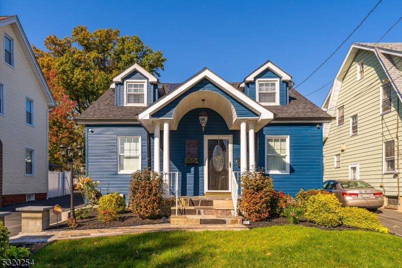 376 Verona Ave