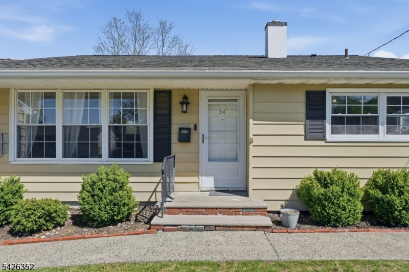 86 Westminster Rd