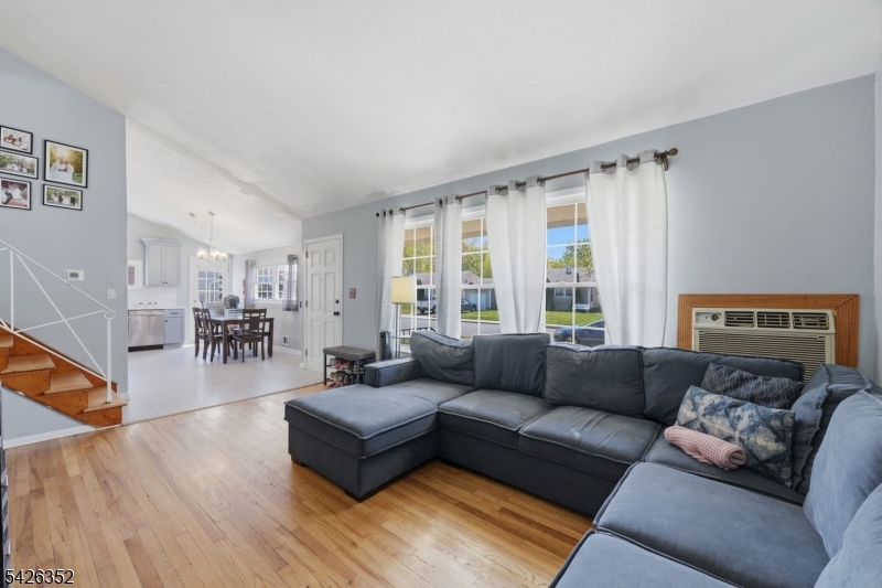 86 Westminster Rd