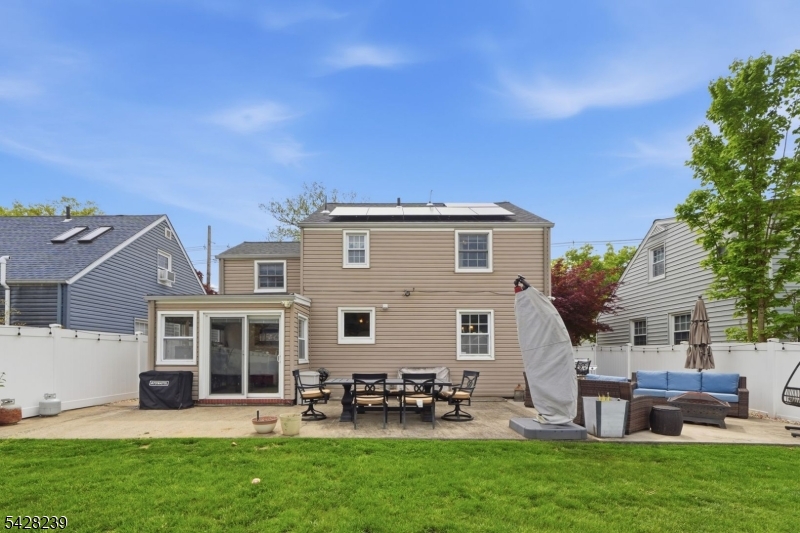 2419 Mountain Ave