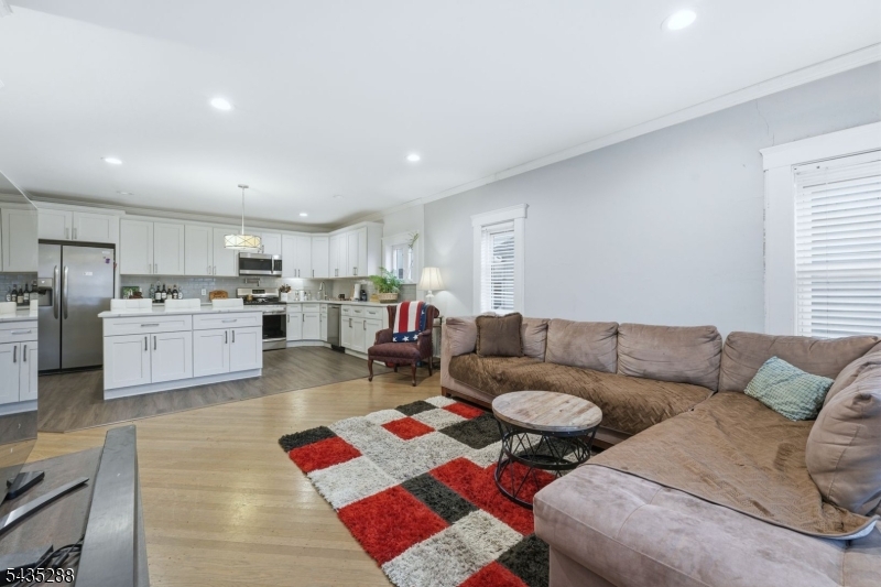 449 Union Ave
