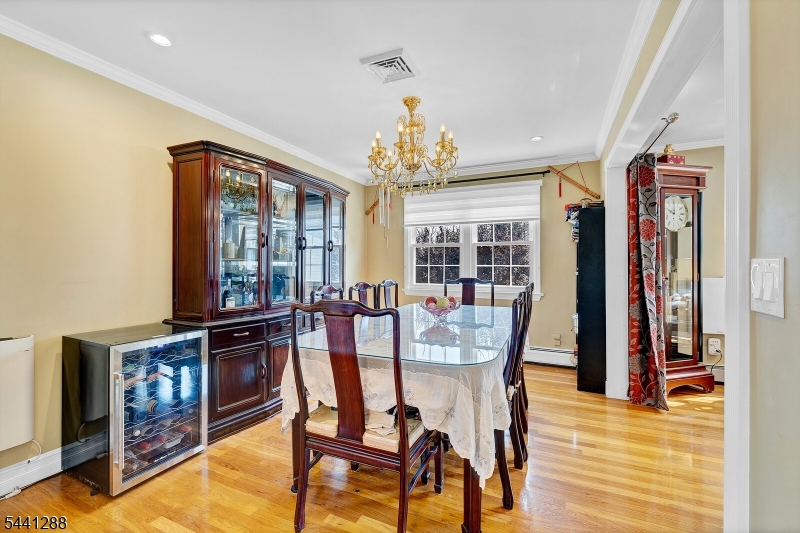 111 Walton Ave
