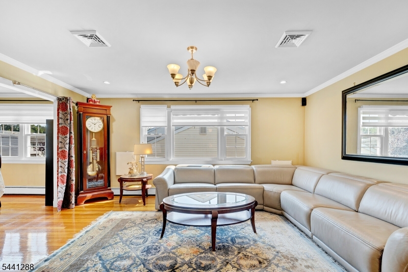 111 Walton Ave