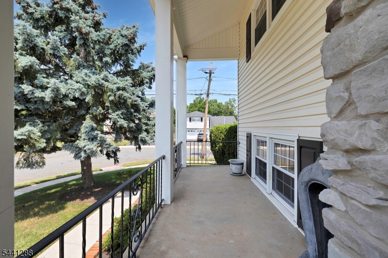 111 Walton Ave
