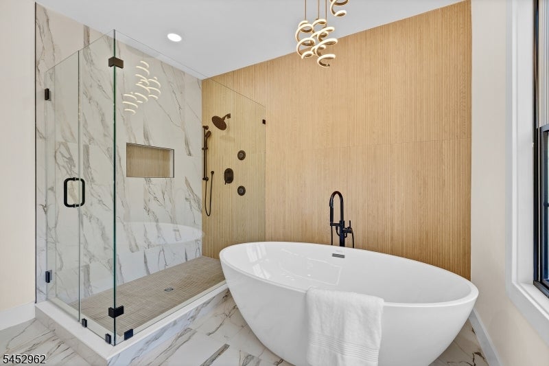 275 Beachwood Rd