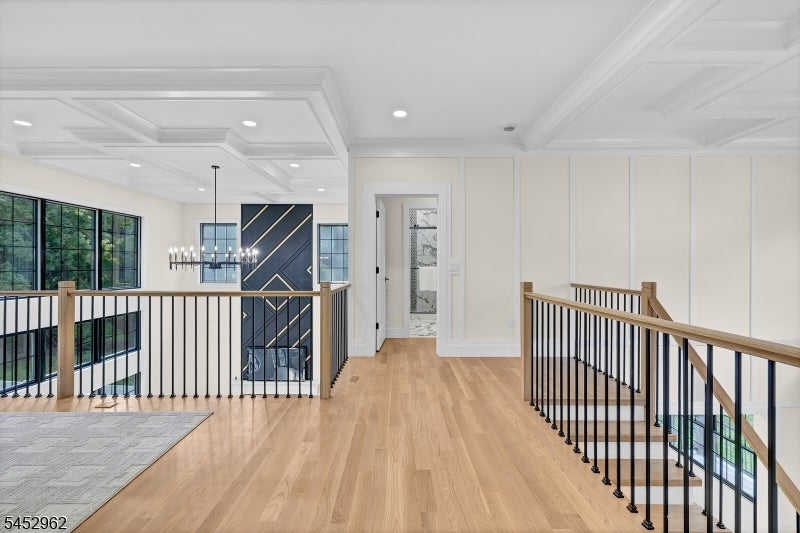 275 Beachwood Rd
