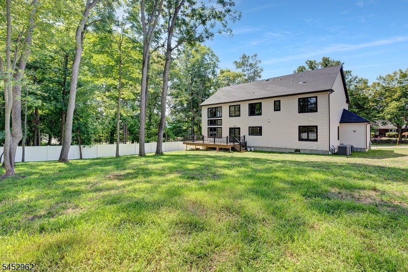 275 Beachwood Rd