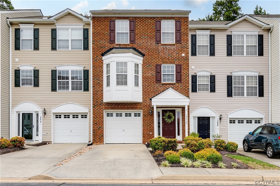13412 Ridgemoor Ln