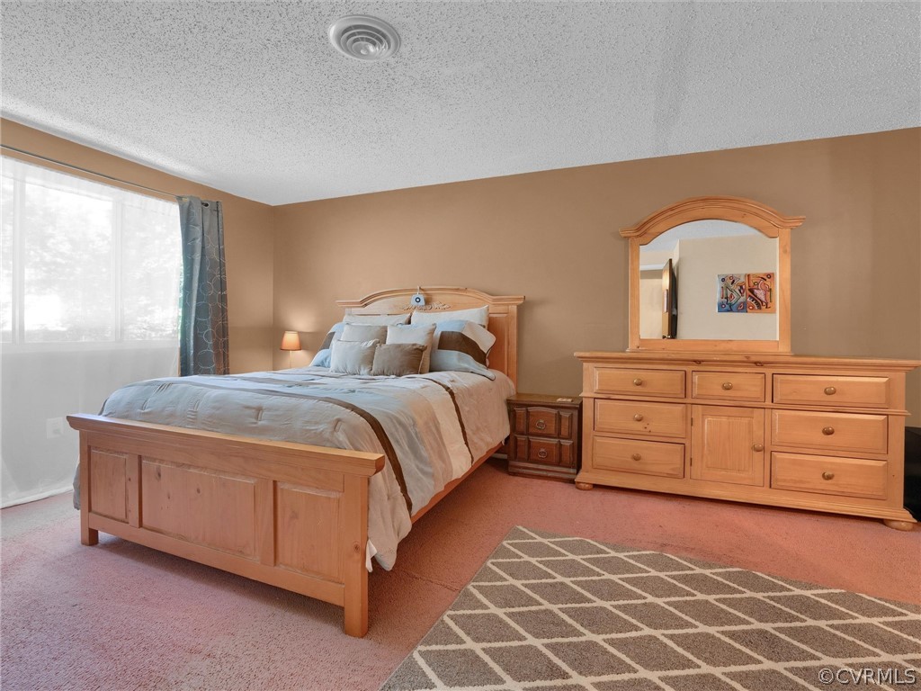 14600 Helmsman Ct