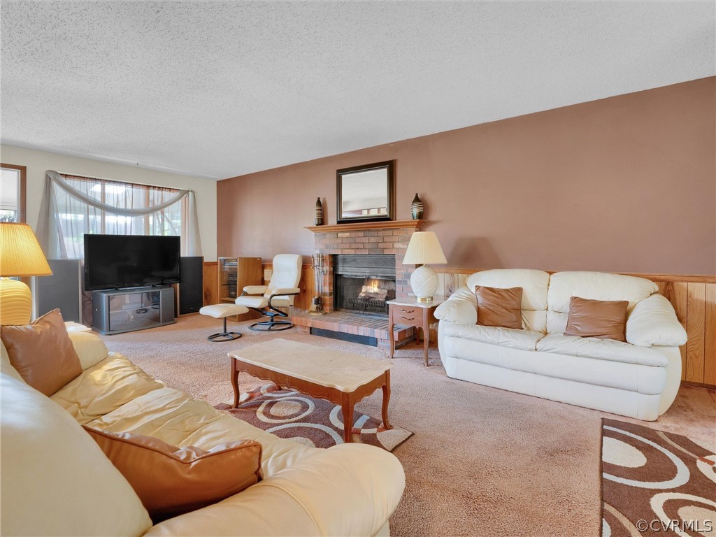 14600 Helmsman Ct