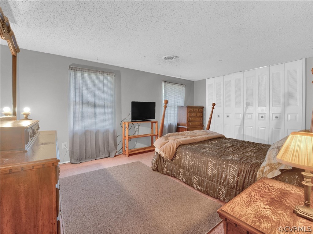 14600 Helmsman Ct