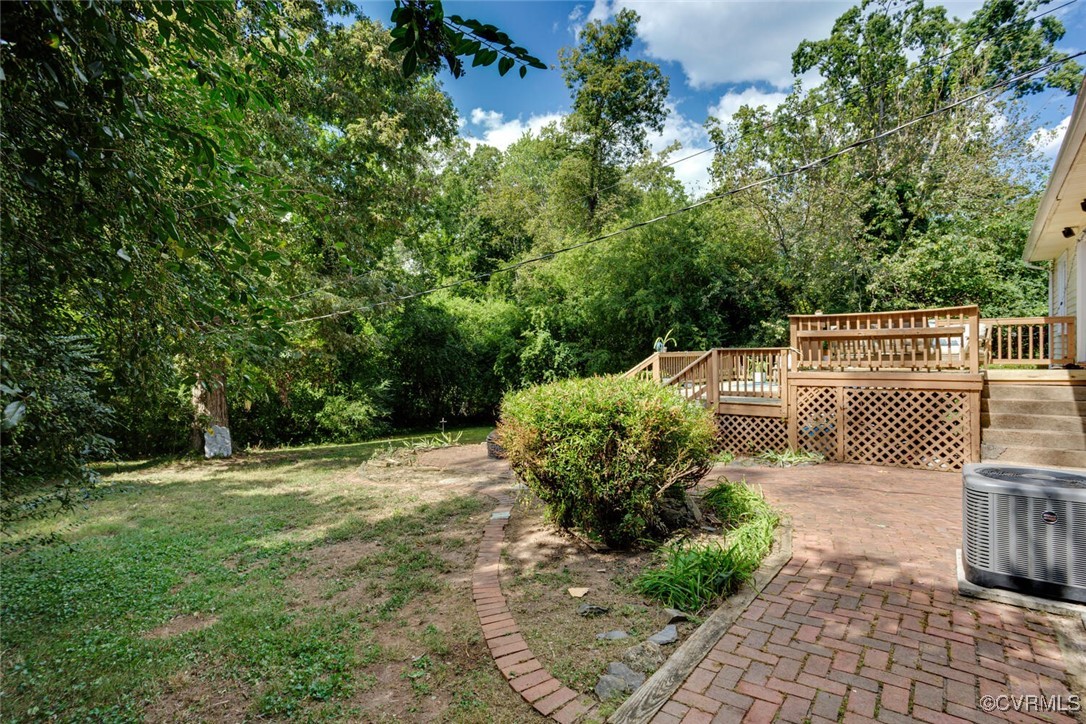 3330 Grandview Dr