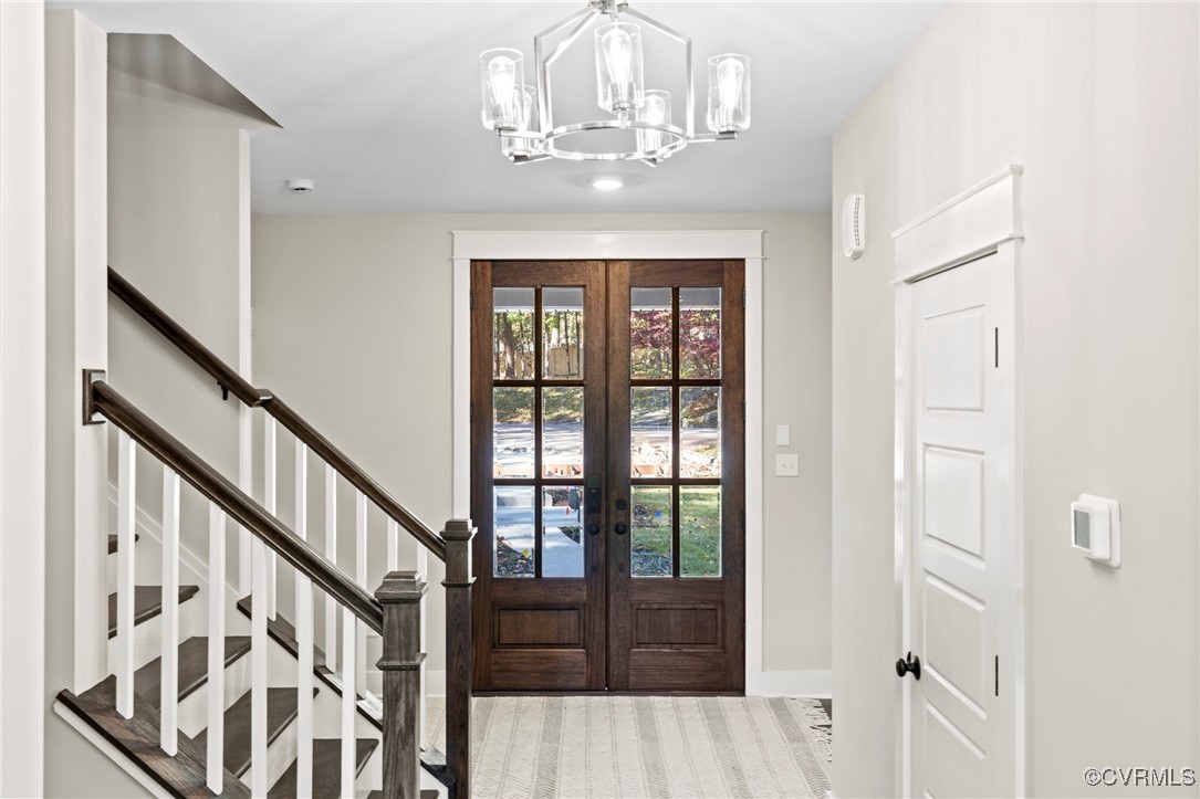 4 Raven Rock Ln
