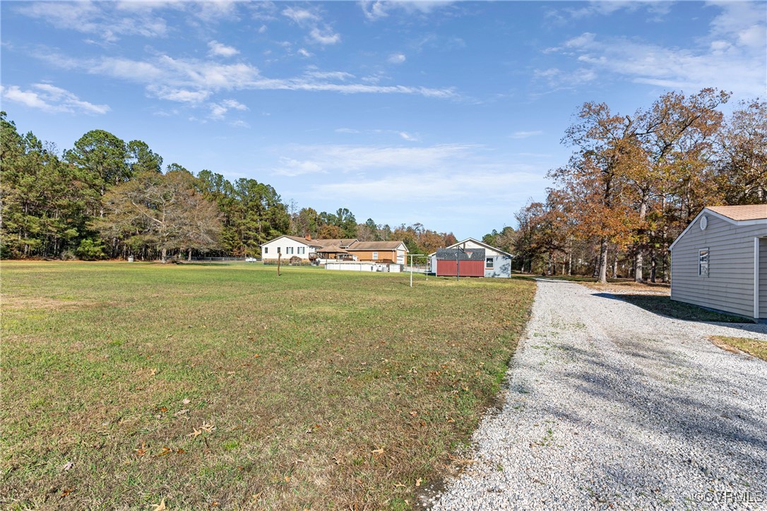 19416 Eanes Rd