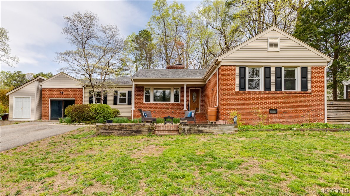 1435 Spring Grove Dr