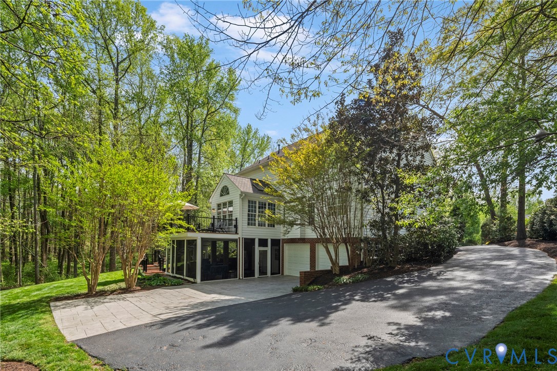 2404 Sterlingwood Trce