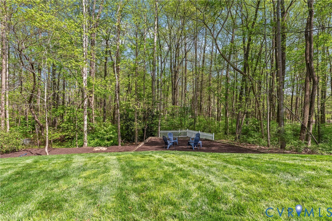2404 Sterlingwood Trce