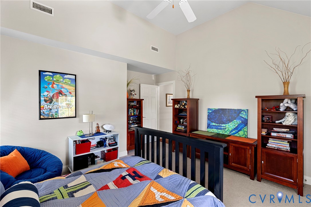 2404 Sterlingwood Trce