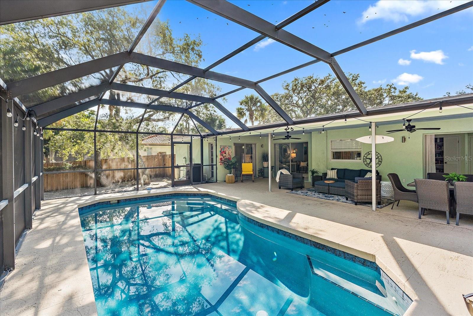 735 BIRDSONG LN