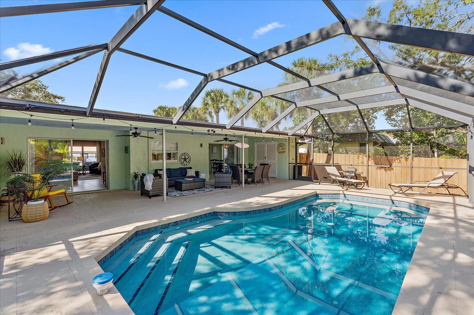 735 BIRDSONG LN
