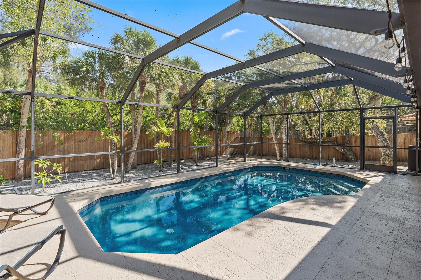 735 BIRDSONG LN