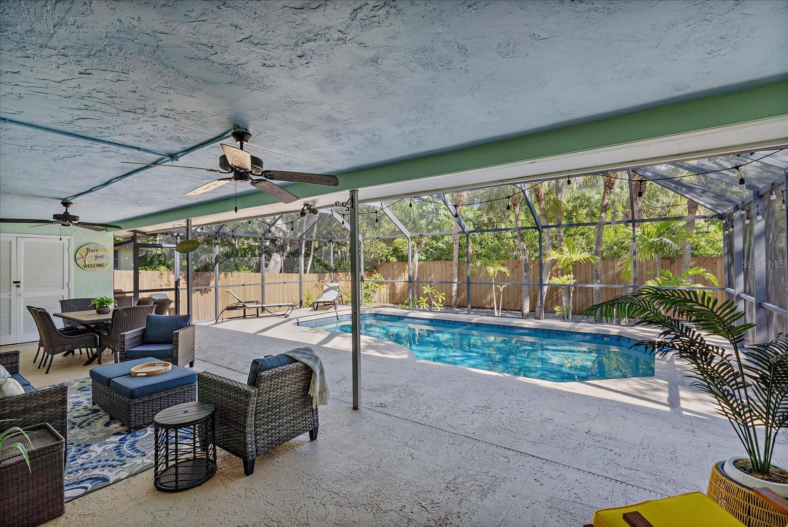 735 BIRDSONG LN