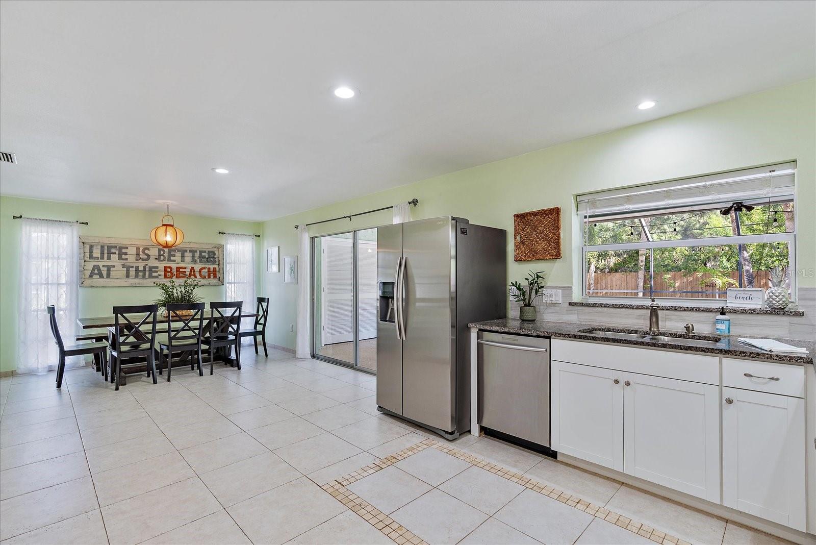 735 BIRDSONG LN