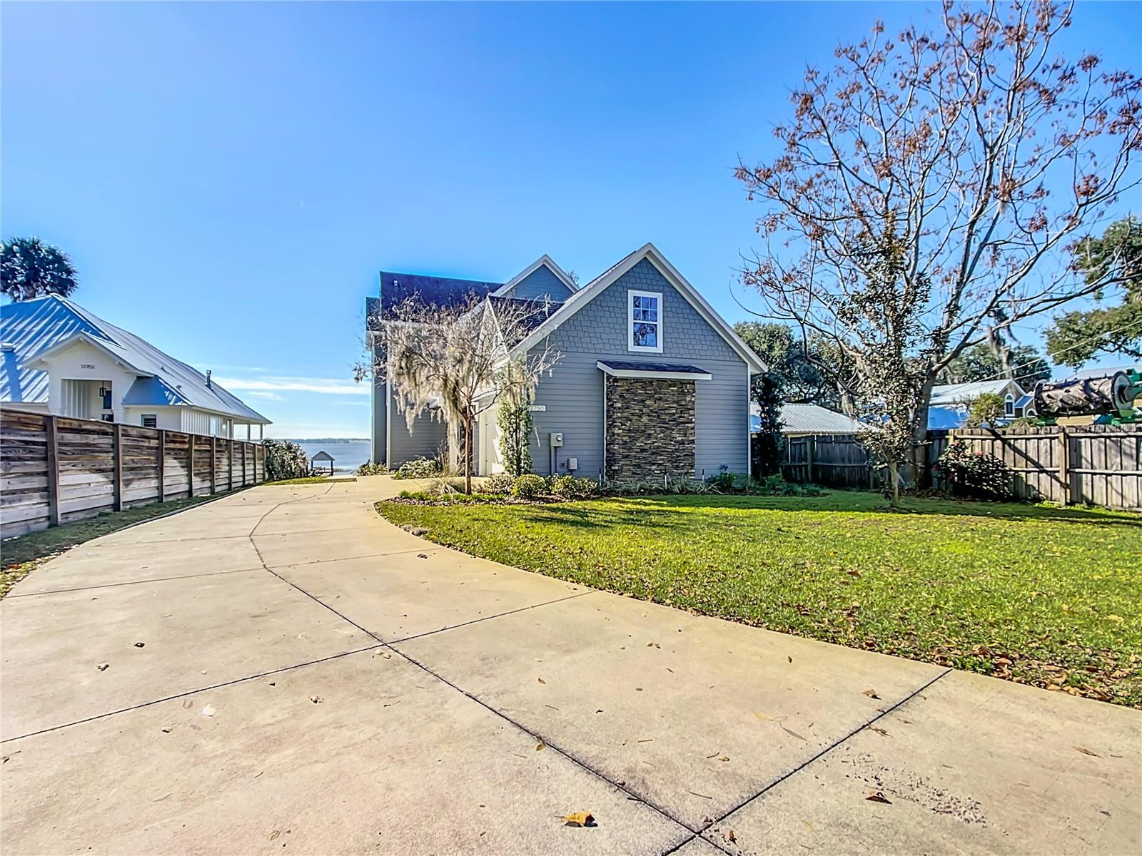 12750 E HIGHWAY 25