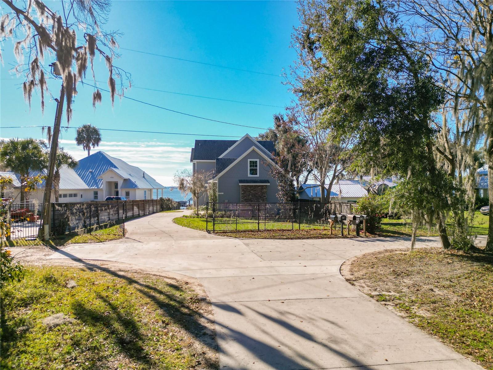 12750 E HIGHWAY 25