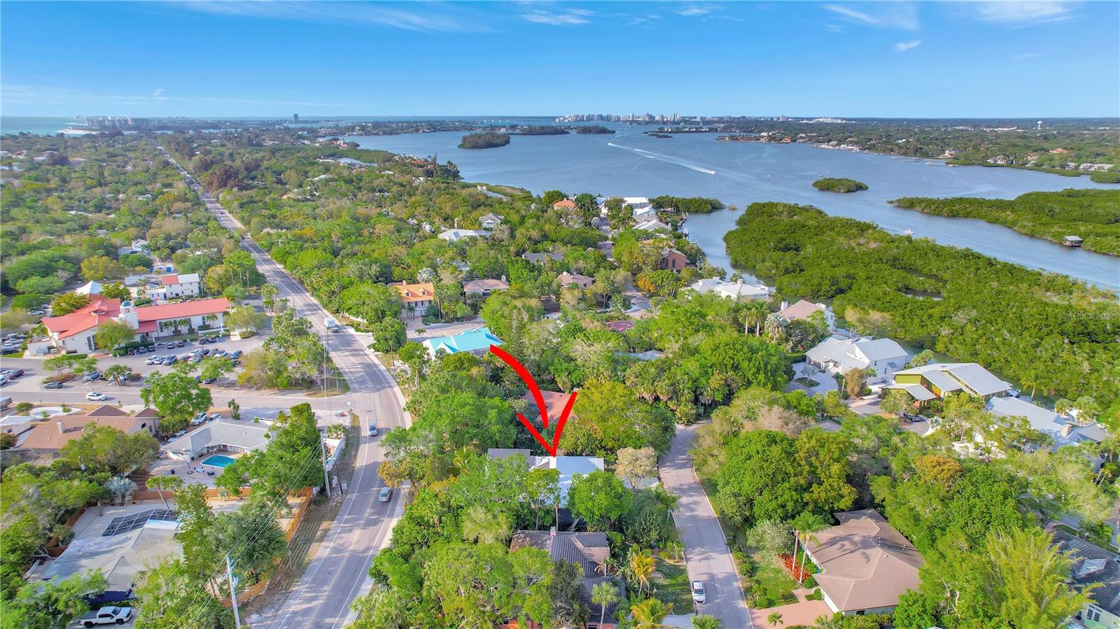 5317 SIESTA CT