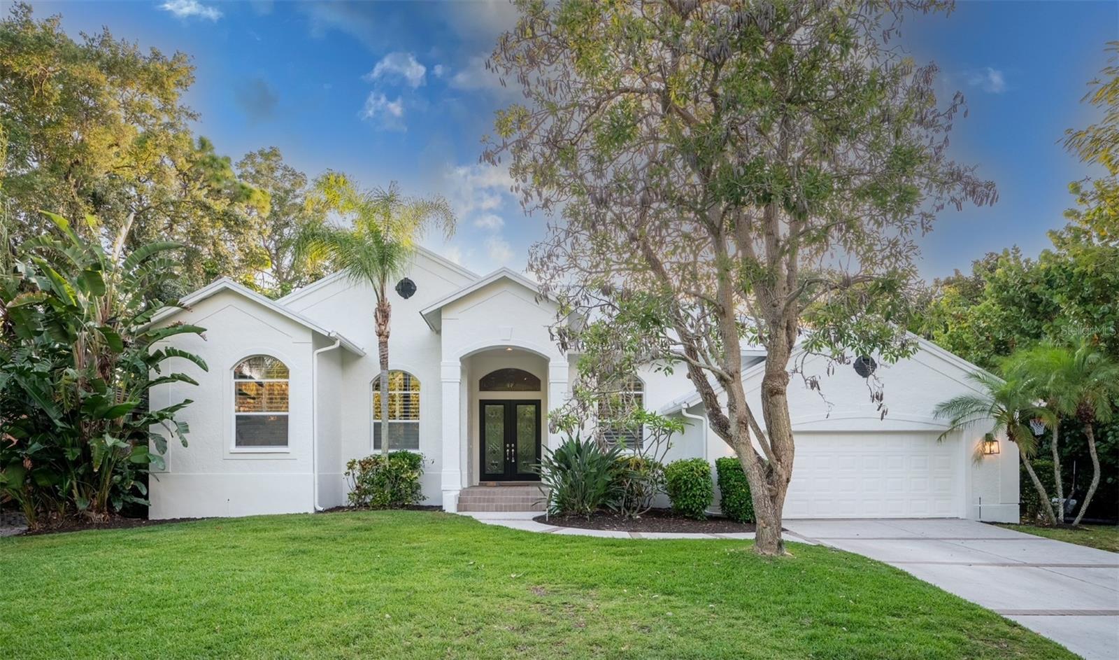 5317 SIESTA CT