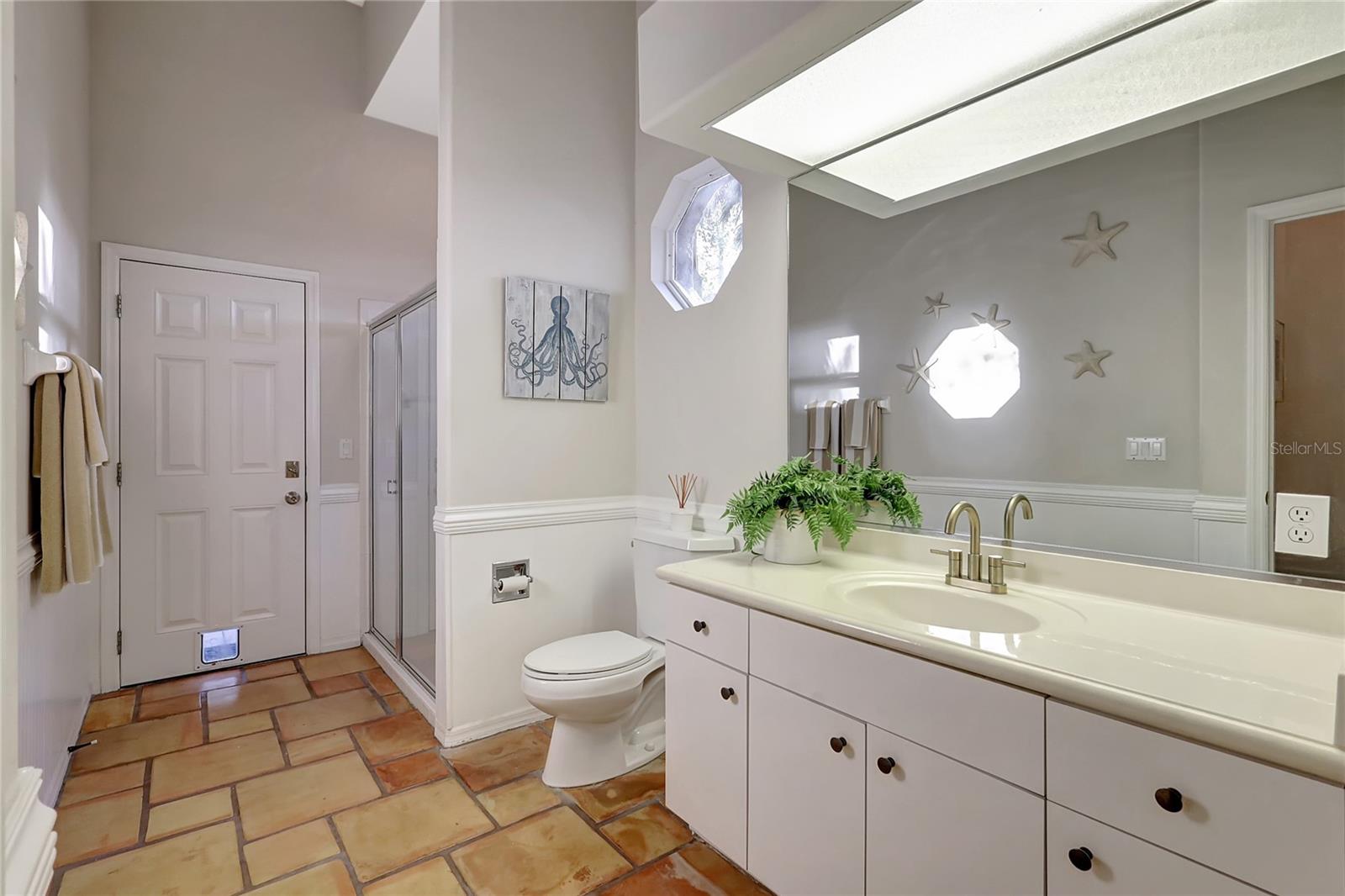 5317 SIESTA CT