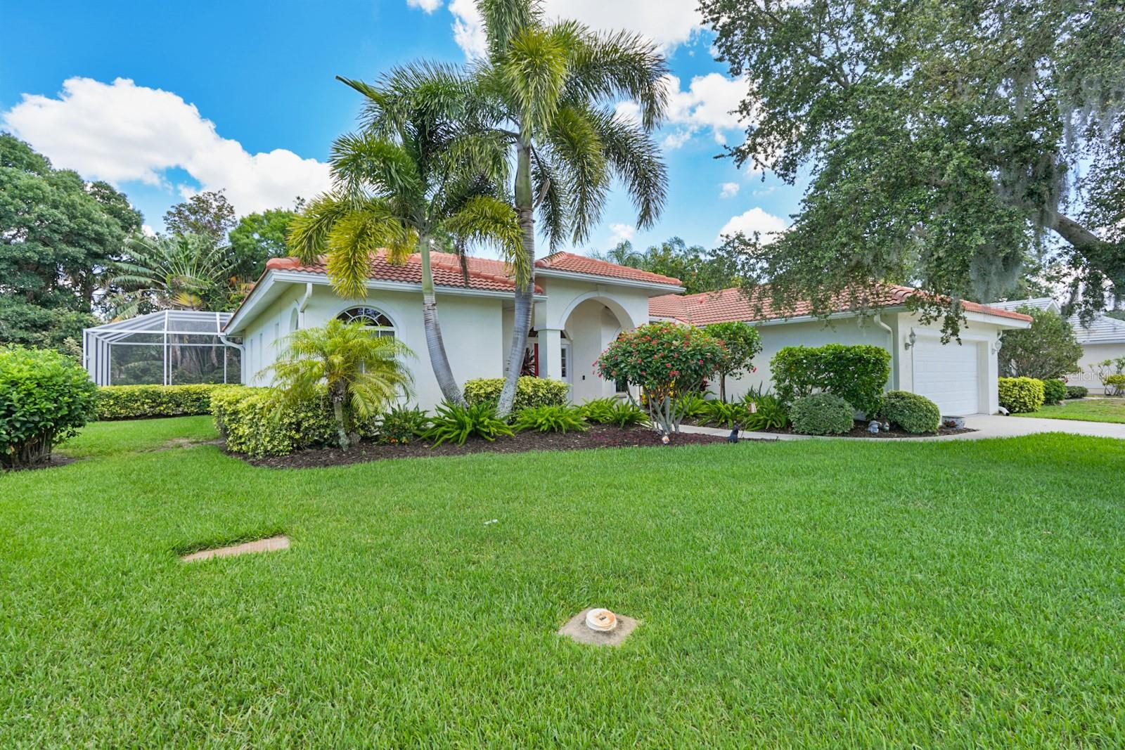 4416 GOLDEN LAKE DR