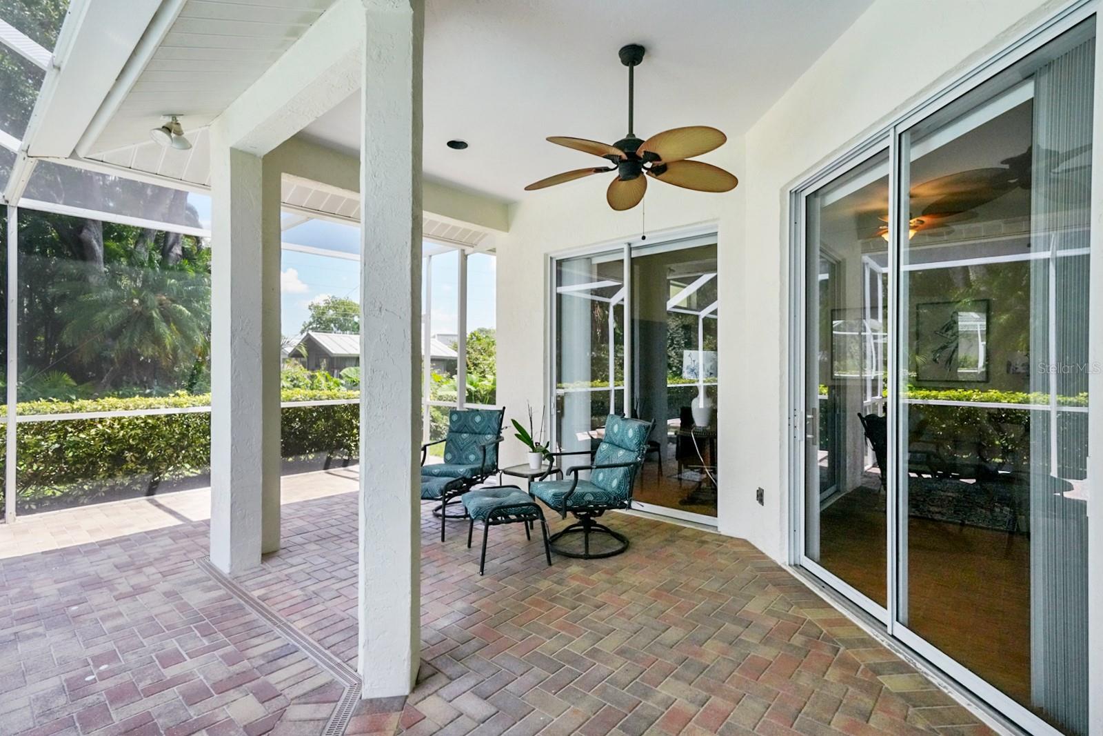 4416 GOLDEN LAKE DR