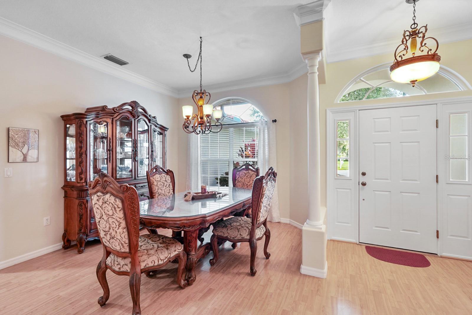 4416 GOLDEN LAKE DR