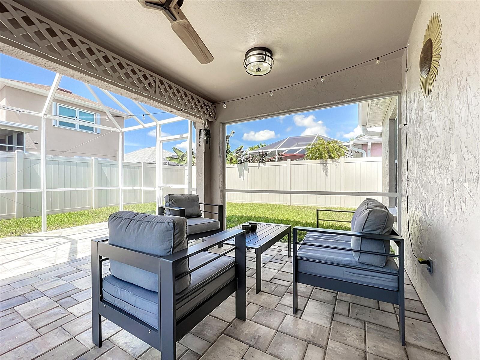 1752 SUMMER BREEZE WAY