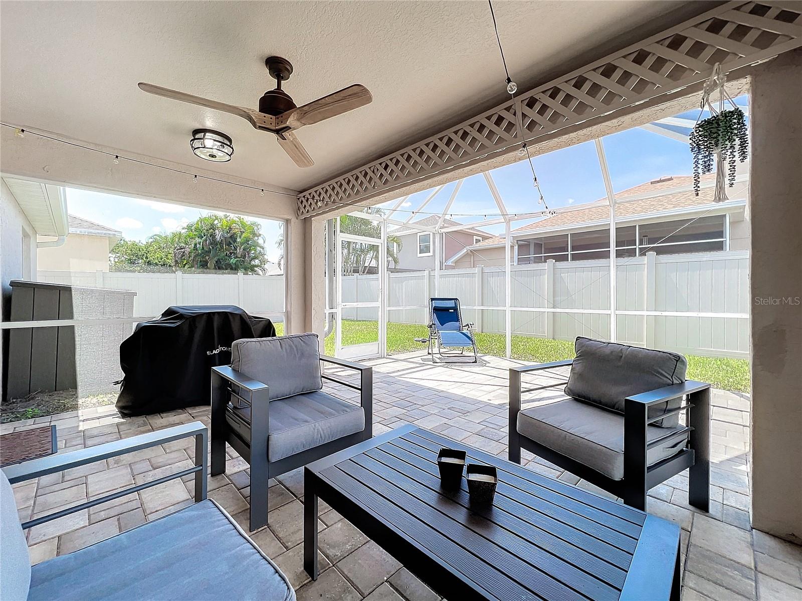 1752 SUMMER BREEZE WAY