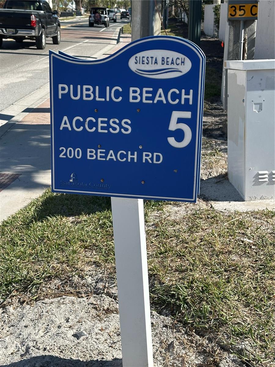 303 BEACH RD