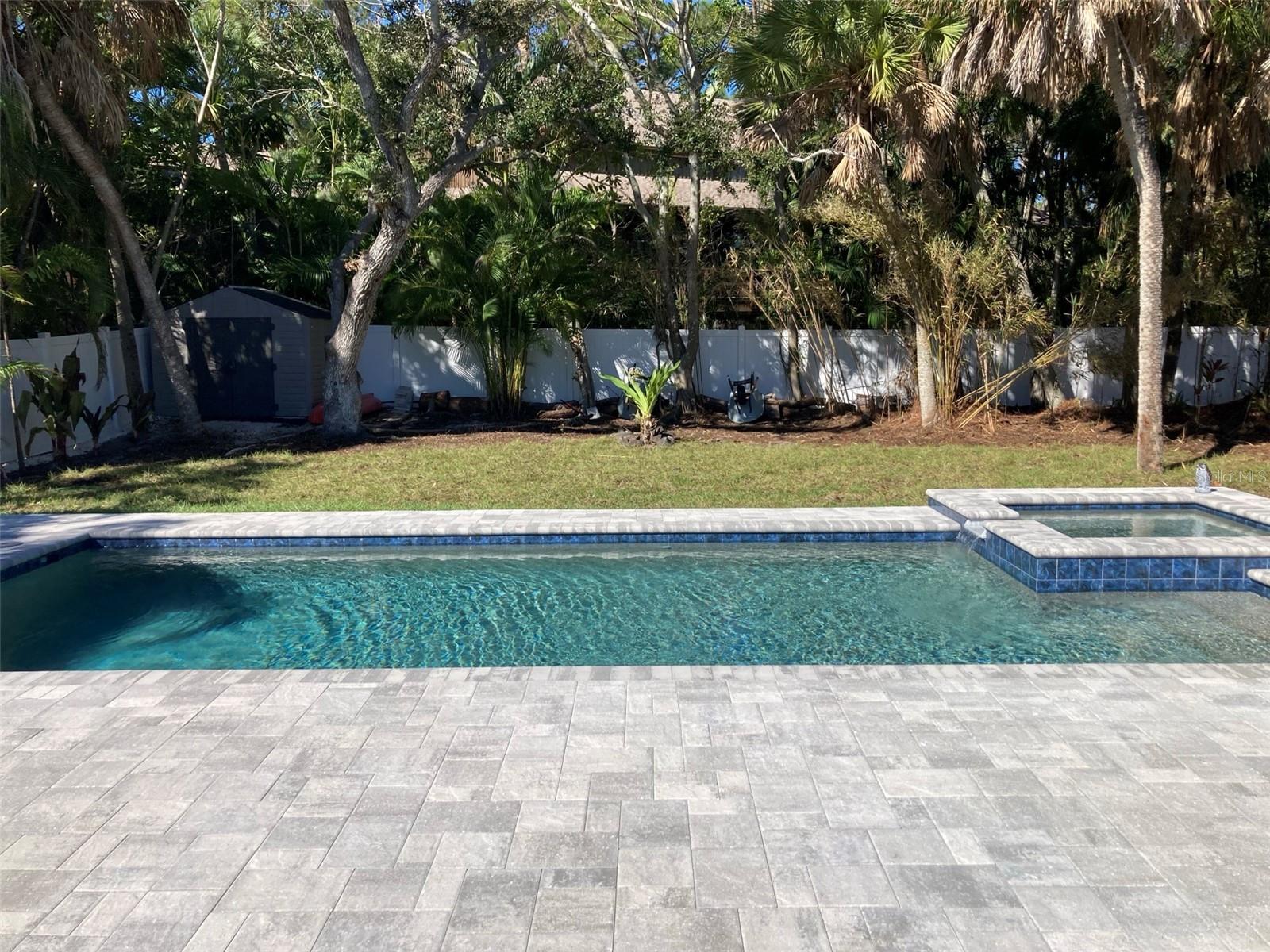 4522 BANAN PL