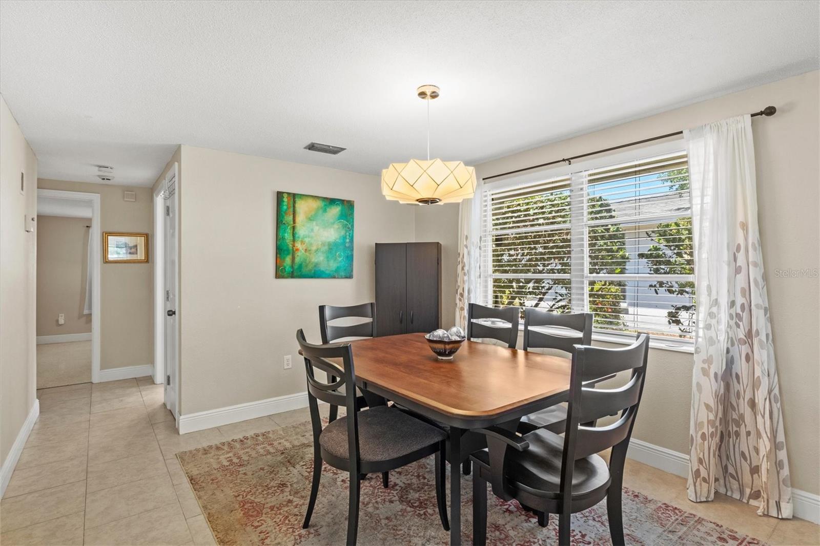2435 TERRY LN