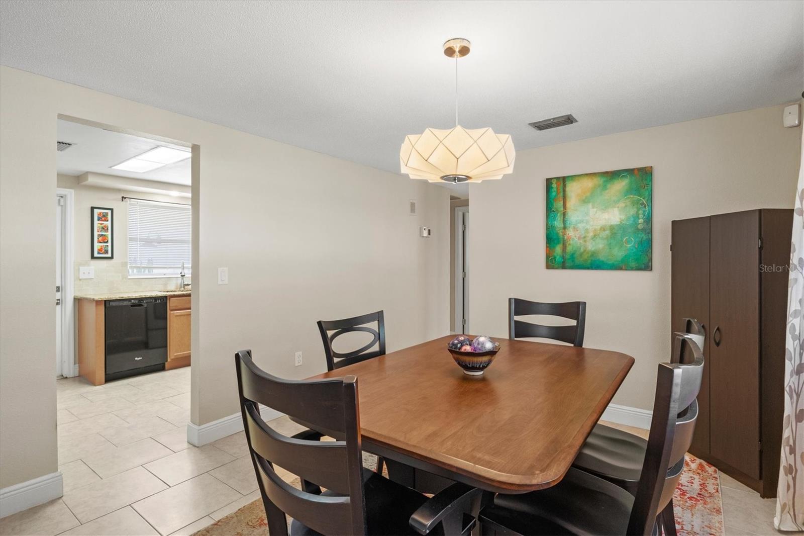 2435 TERRY LN